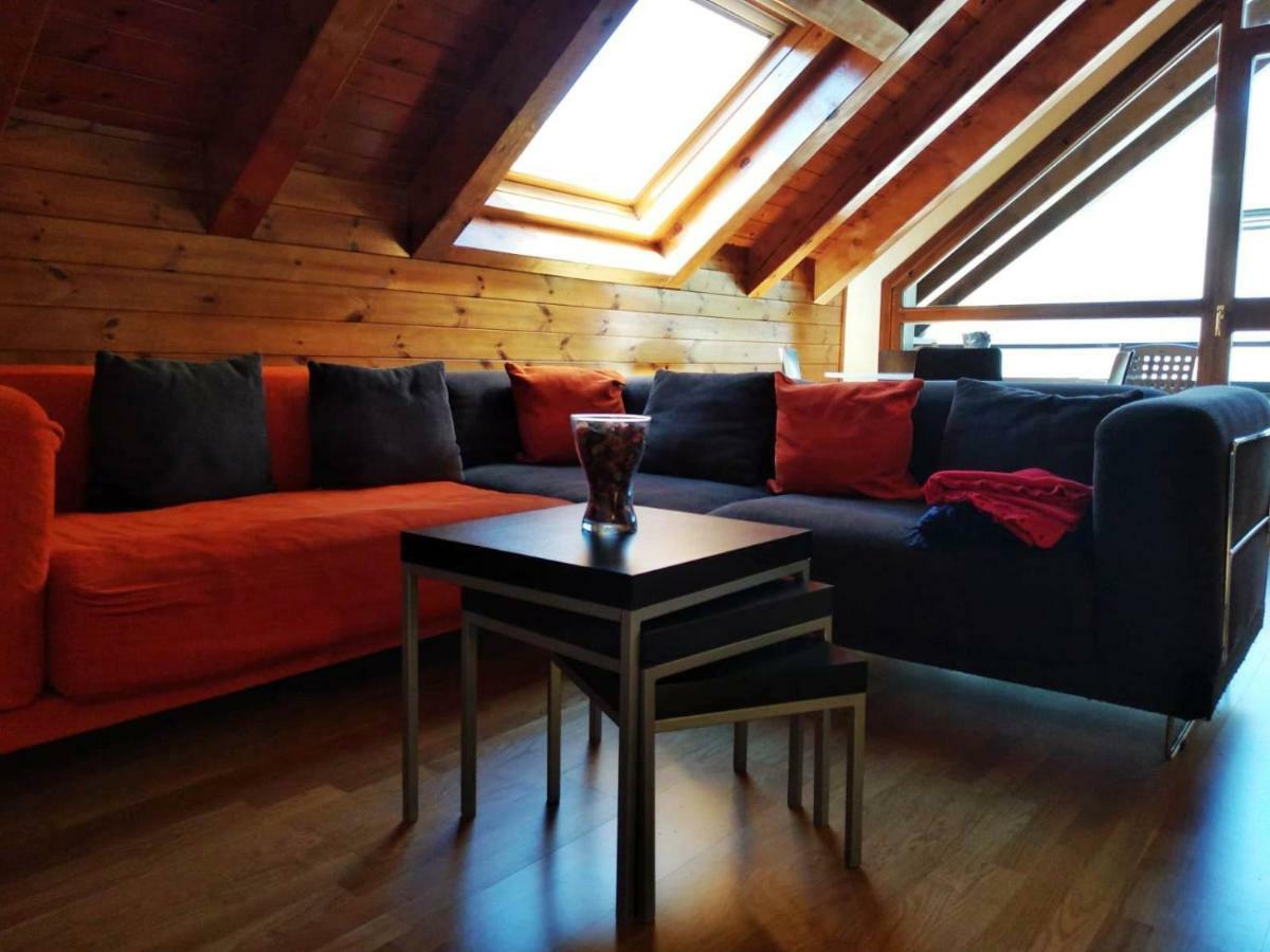 Duplex Familiar En Esterri d'Àneu Dış mekan fotoğraf